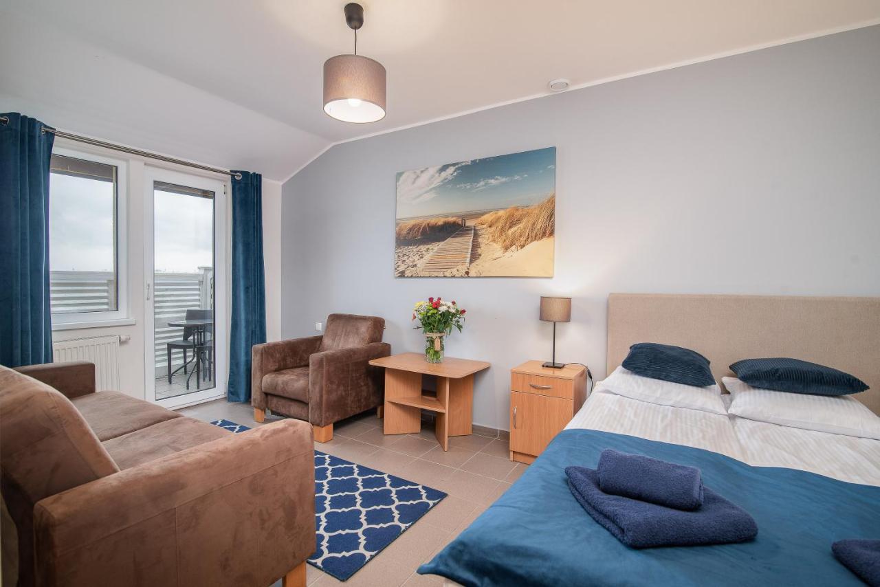 Hotel Male Morze Chałupy Esterno foto