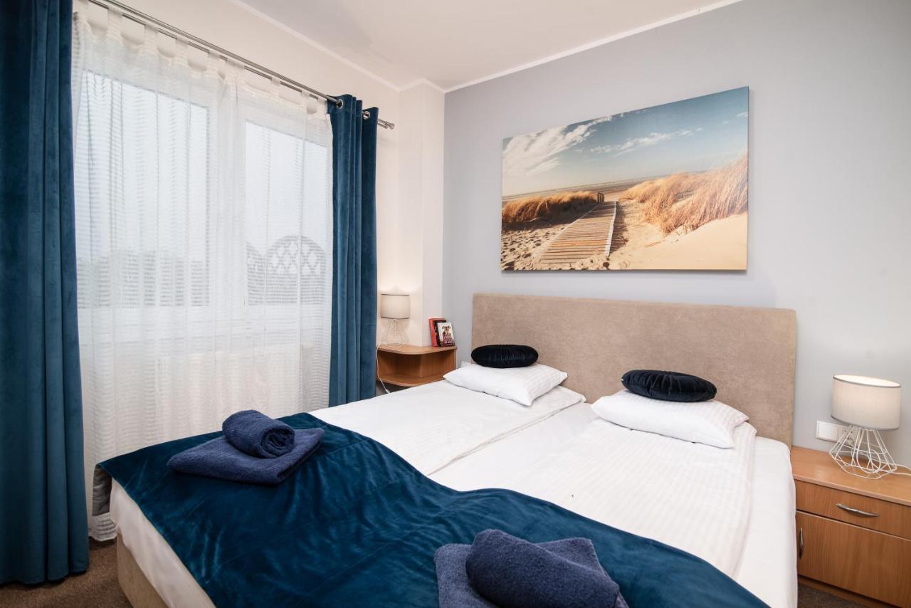 Hotel Male Morze Chałupy Esterno foto