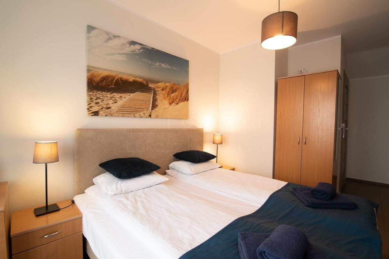 Hotel Male Morze Chałupy Esterno foto