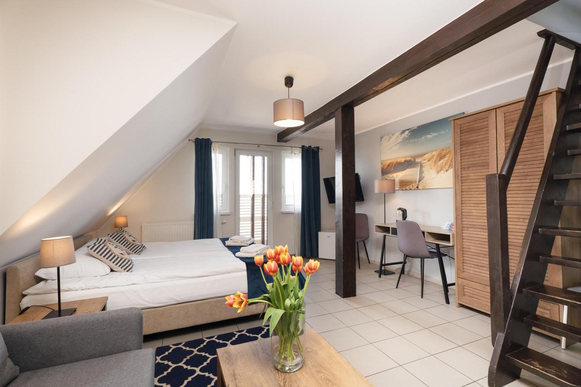 Hotel Male Morze Chałupy Esterno foto
